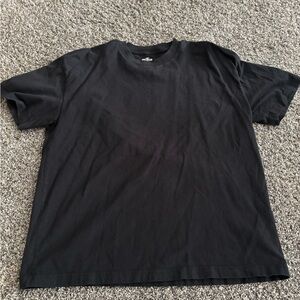 Hollister Men's Black Short Sleeve Tee